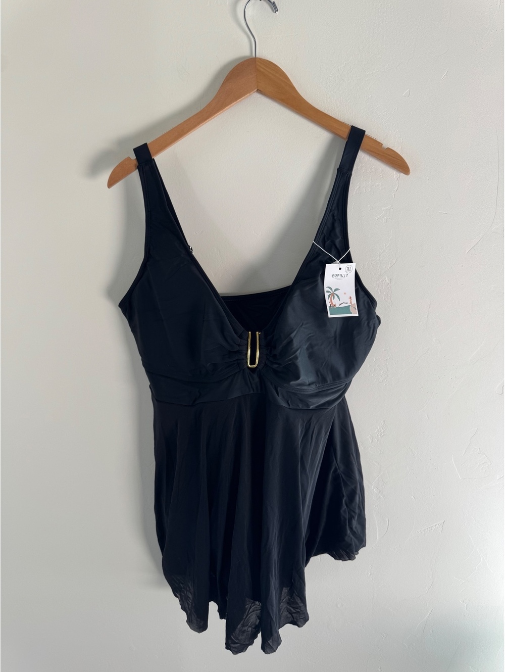 B2PRITY Black Swimdress One Piece Swimsuit Size 3XL NWT Tummy Control